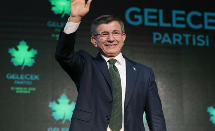 Ahmet Davutoğlu açıklamalarda bulundu