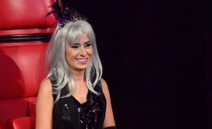 Yıldız Tilbe saçlarını kazıttı
