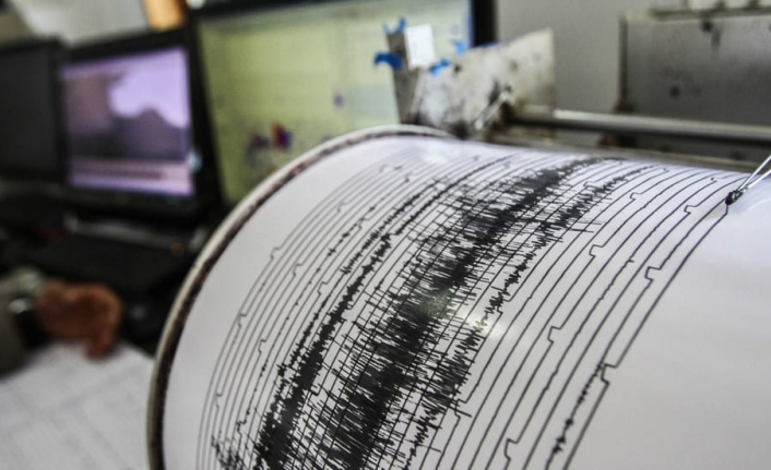Ege açıklarında korkutan deprem