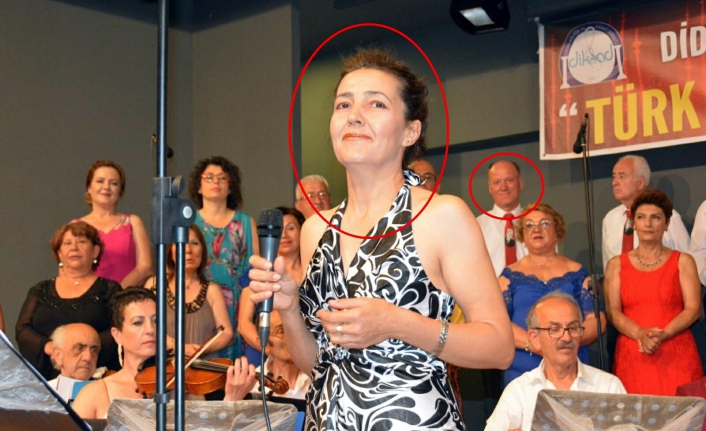 Katili tam arkasında!