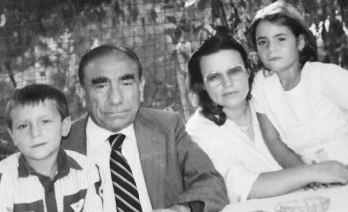 Başbuğ Türkeş'in kızı Ayyüce Türkeş'ten duygulandıran paylaşım