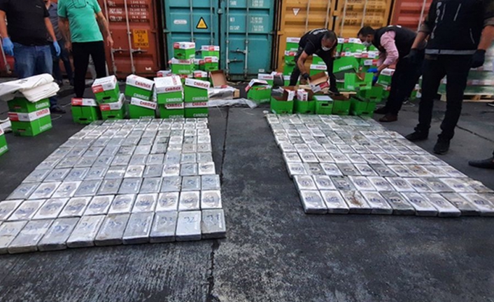 Mersin'de operasyon! 220 kilo kokain ele geçirildi