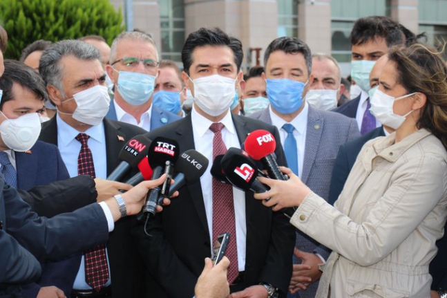 İYİ Parti’de “FETÖ’cü” tartışması! Suç duyurusunda bulundu…