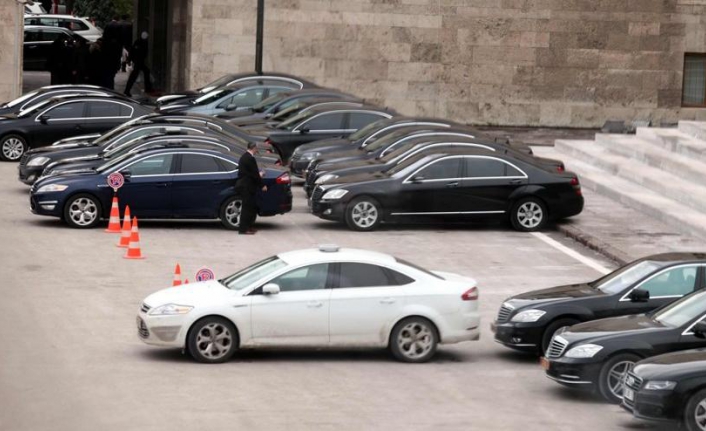 Taşıt saltanatı tam gaz