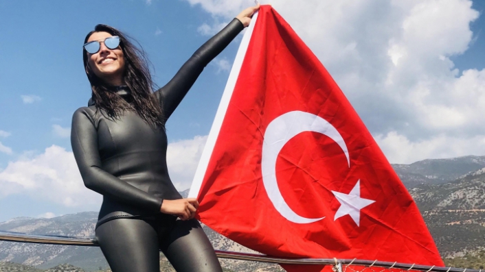 Fatma Uruk'tan Meksika'da serbest dalışta dünya rekoru