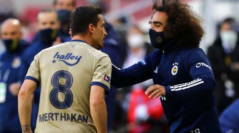 Fenerbahçeli Mert Hakan'ın nefes kesen golü sosyal medyada viral oldu