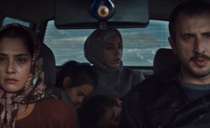 Bir Başkadır’da dizi aşkı gündeme geldi