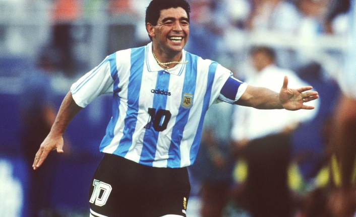 Ünlü futbolcu Maradona'nın ölüm nedeni belli oldu