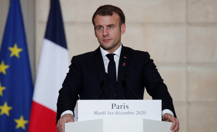 Fransa Cumhurbaşkanı Macron koronavirüs'e yakalandı