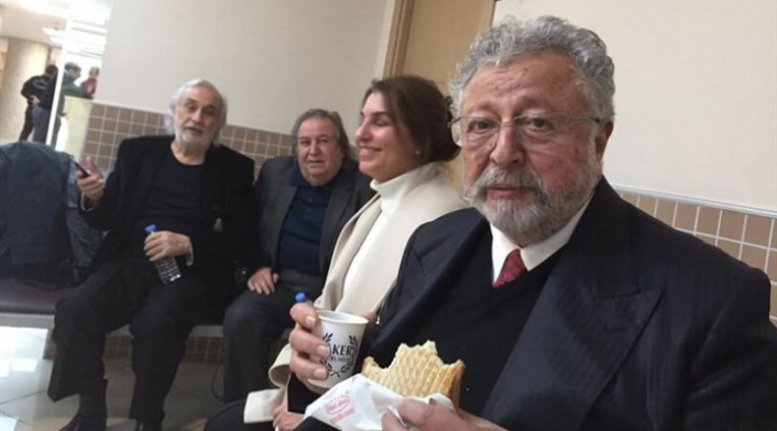 Gezen ve Akpınar'ın "Erdoğan'a hakaret" davasıyla ilgili flaş gelişme!