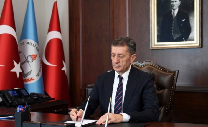 Bakan Ziya Selçuk'tan yüz yüze sınavlar hakkında açıklama