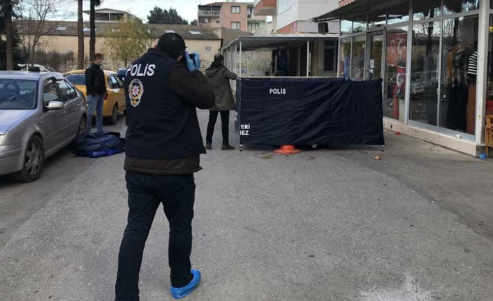 İzmir'de Babasını öldürdü