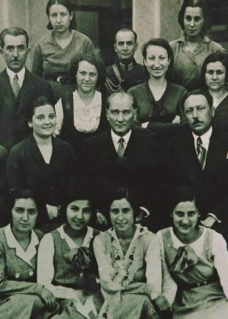 Sözümüz Var Hareketi: Gençlere "sözümüz var"...