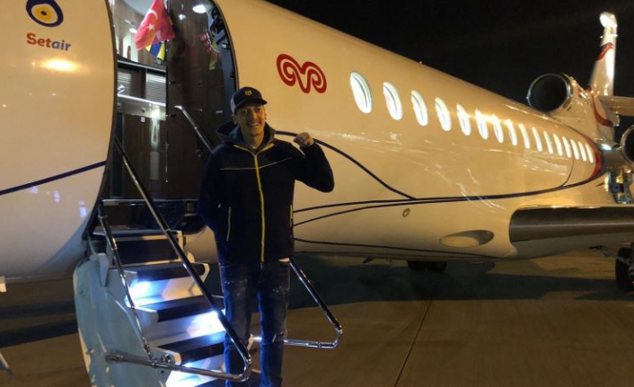 Vedat Bayram, Mesut Özil transferini kaleme aldı