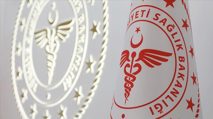 Sağlık çalışanlarına izin kısıtlaması kaldırıldı