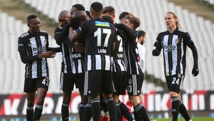Beşiktaş son sürat devam ediyor!