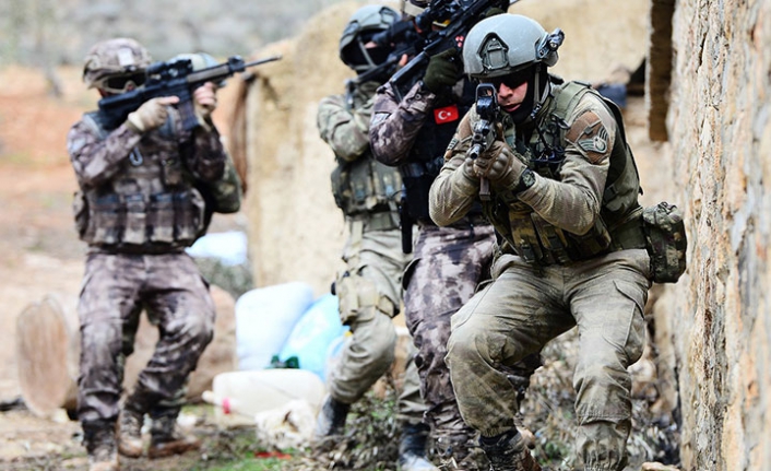 Pkk'ya büyük operasyon! Sokağa çıkma yasağı geldi