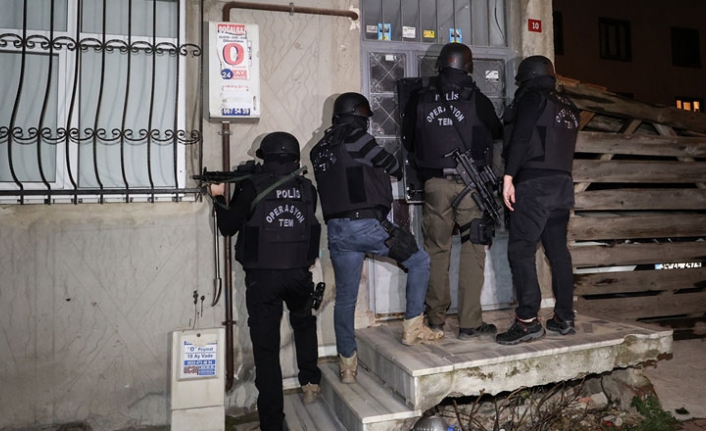 Terör örgütüne eş zamanlı dev operasyon!