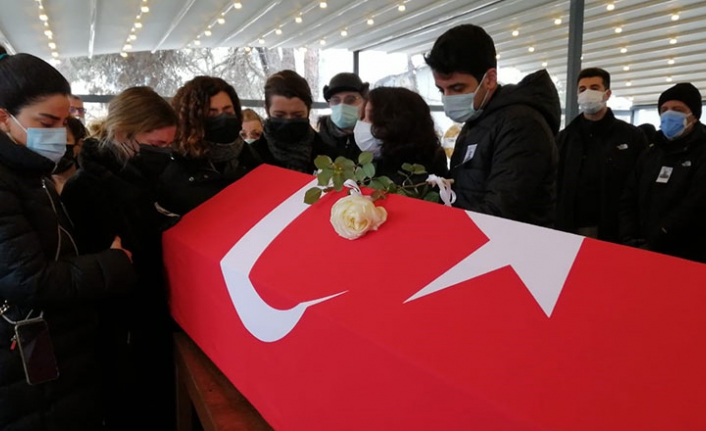 Prof. Dr. Doğan Cüceloğlu son yolculuğuna uğurlanıyor