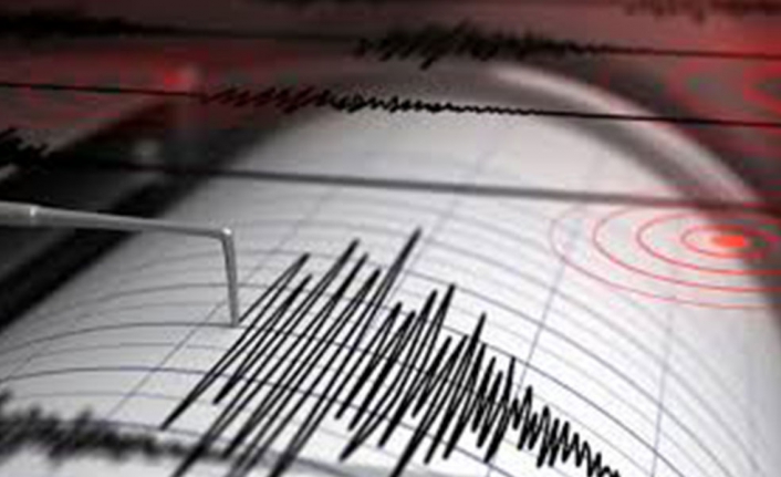İzmir’de deprem