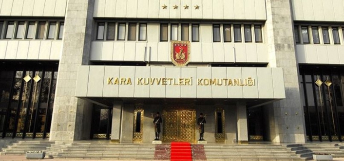 Kara Kuvvetleri Komutanlığı'na FETÖ operasyonu