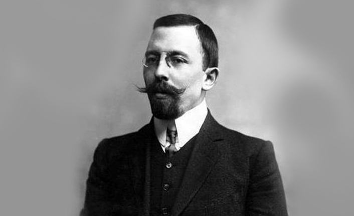 Ümit Özdağ, Yusuf Akçura'yı vefatının 86. yılında yad etti