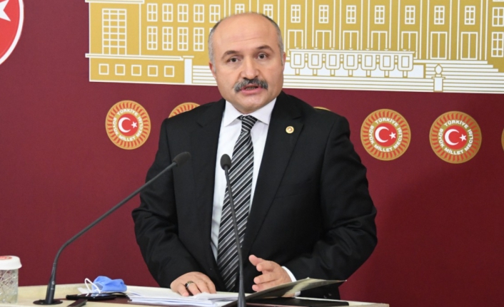 Erhan Usta’dan İkinci Öğretim Harç Ücretlerine Tepki!