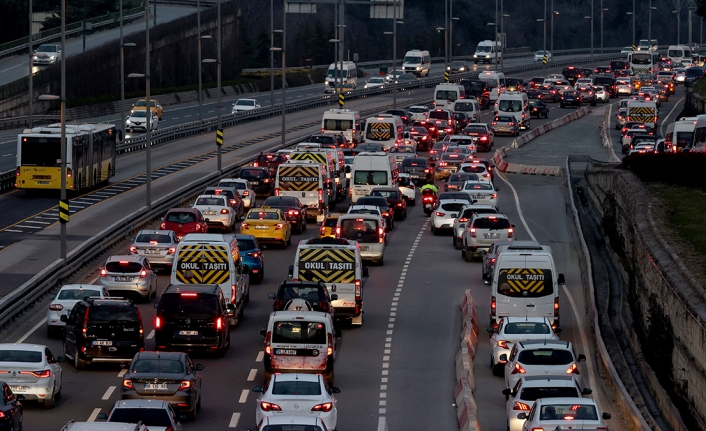 İstanbul'da trafik felç!