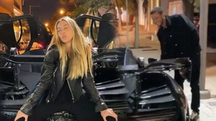 Şeyma Subaşı'nın sevgilisinin Ferrari'si çalıntı çıktı!
