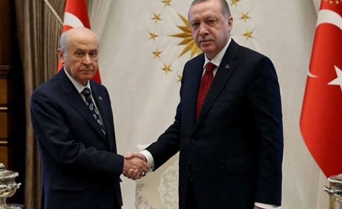 Bahçeli'den Cumhurbaşkanı Erdoğan'a tebrik