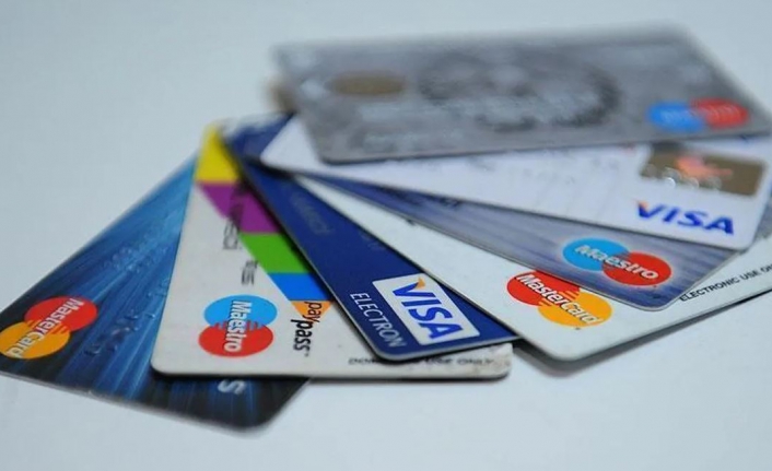 Kredi kartı ekstresini şirket e-mali adresine gönderen bankaya ceza kesildi
