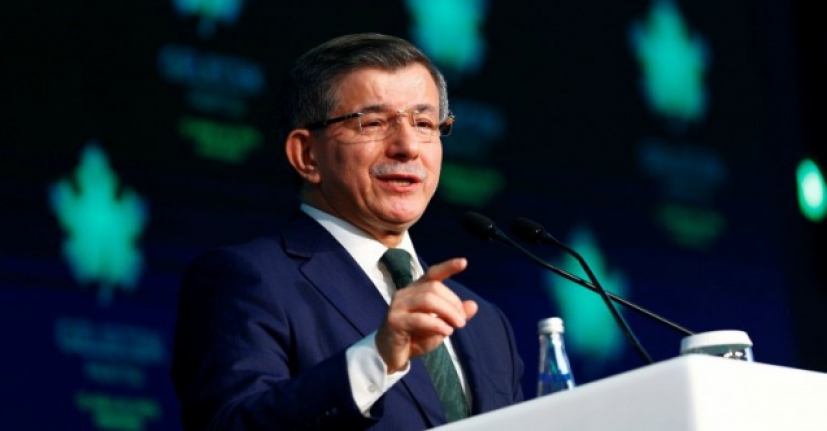 Davutoğlu 'Amiraller bildirisi' nde AKP'yi destekledi!