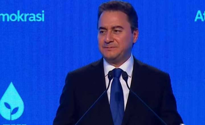 DEVA Partisi'nde istifa depremi!