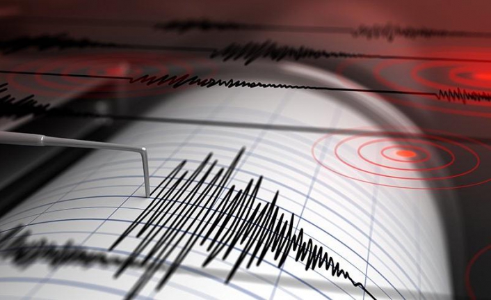 İzmir ve Çanakkale açıklarında deprem