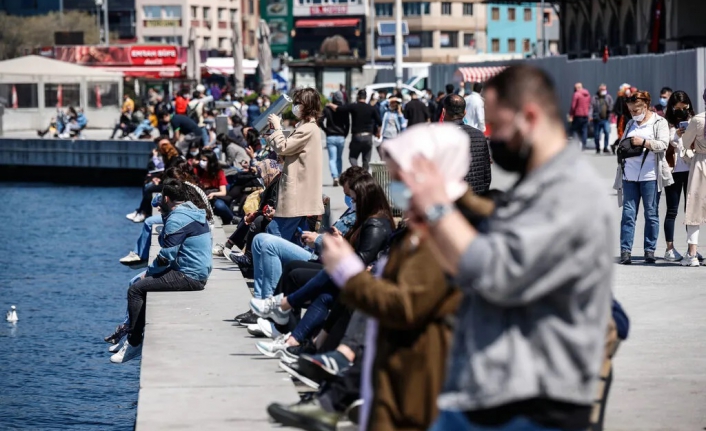"Bu bir savaş" diyerek duyurdu "Tam kapanma yeniden gündemde!"