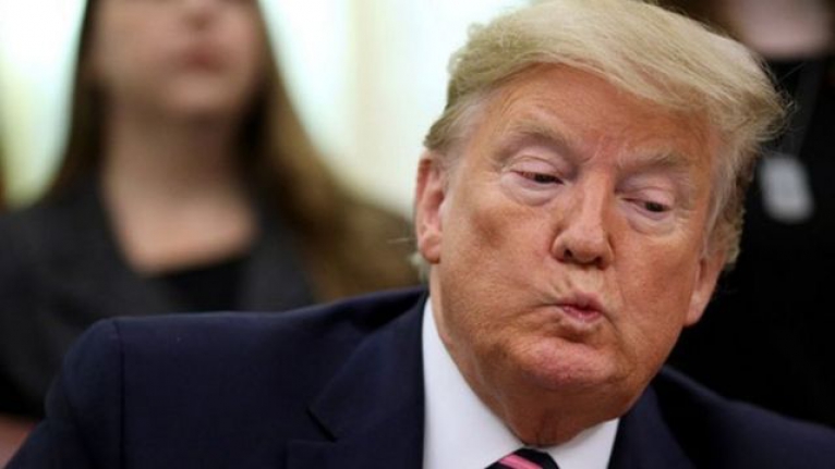 Donald Trump'ın Facebook hesabı kapalı kalmaya devam edecek