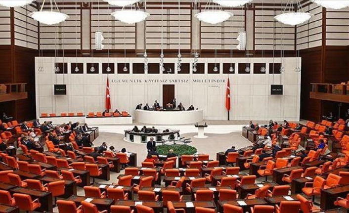 AKP'den meclise emeklilik teklifi!