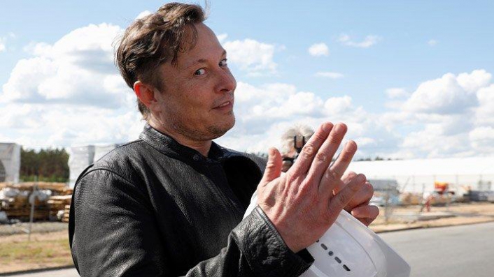 Elon Musk'tan Rusya sürprizi