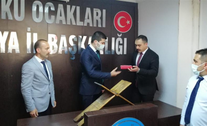 Amasya Ülkü Ocaklarında bayrak değişimi