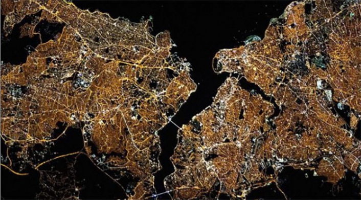 NASA'dan İstanbul paylaşımı "Hey İstanbul, parlıyorsun!"