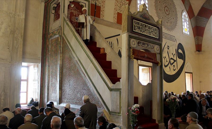 Diyanet'ten sürpriz hutbe!