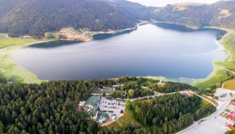 Orta Doğu ülkeleri turizm rotalarını Abant'a çevirdi