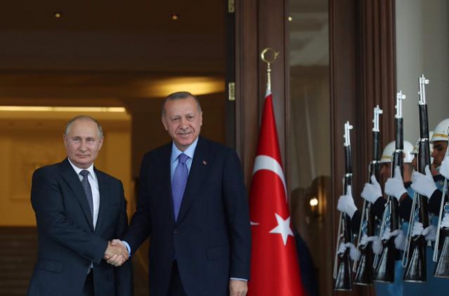 Cumhurbaşkanı Erdoğan, Putin'le görüştü!