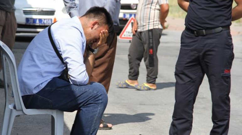 Üç gün önce evlenen çifti trafik kazası ayırdı