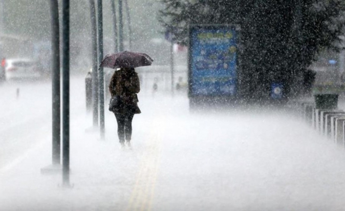 Meteorolojiden gök gürültülü sağanak yağış uyarısı