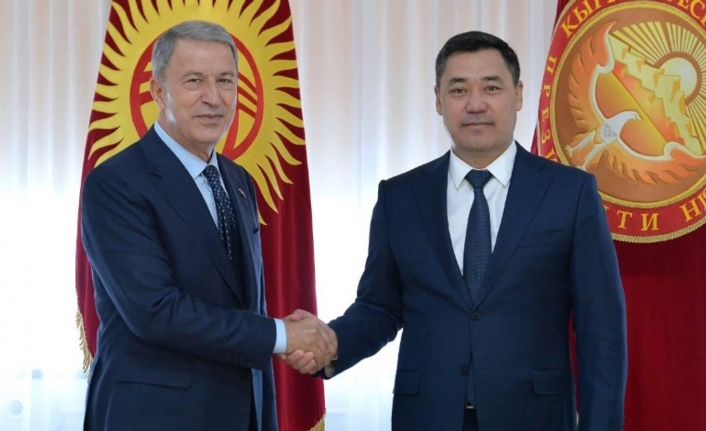 Milli Savunma Bakanı Hulusi Akar Kırgızistan'da