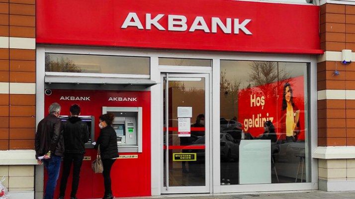 Akbank'ta sorun devam ediyor