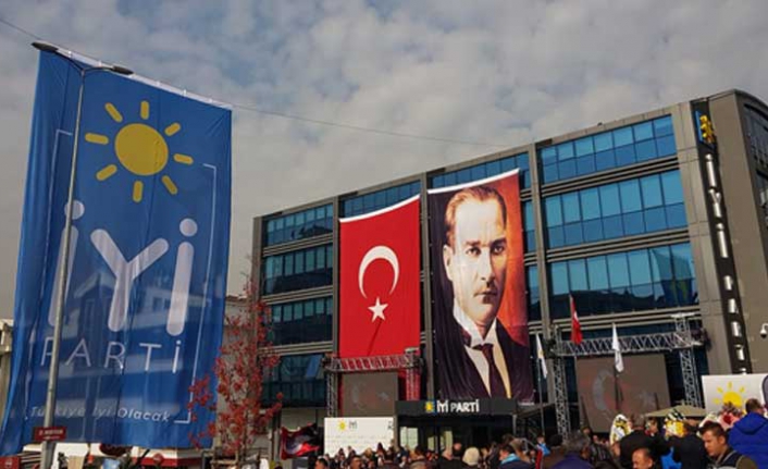 İYİ Parti'den "İYİleştirilmiş Sağlık Programı Çalıştayı"