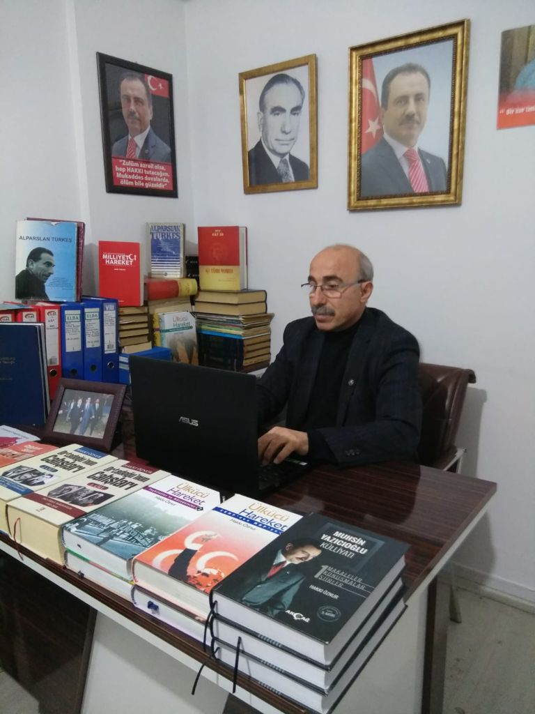 Hakkı Öznur : F-16’ lar havada, komutanlar düğünde, milletimiz meydanlarda
