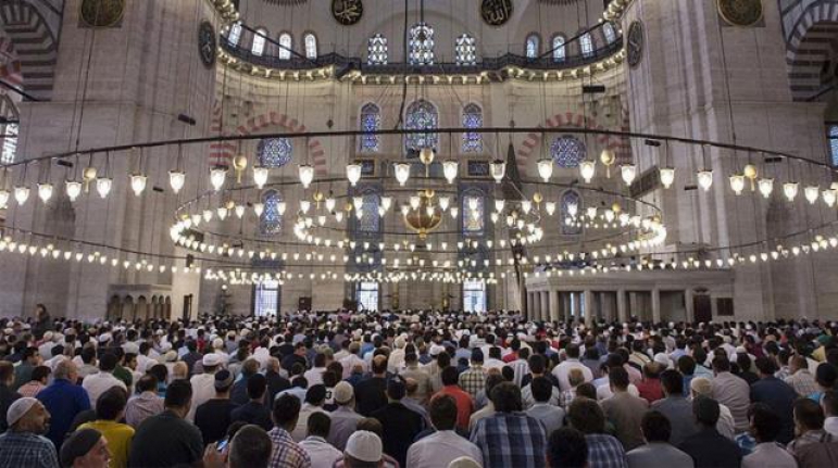 İşte il il bayram namazı saatleri